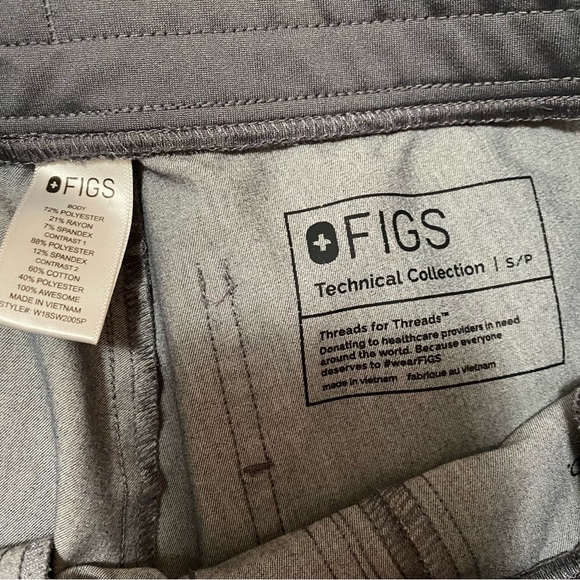 Figs graphite color scrub set size S - Picture 8 of 14